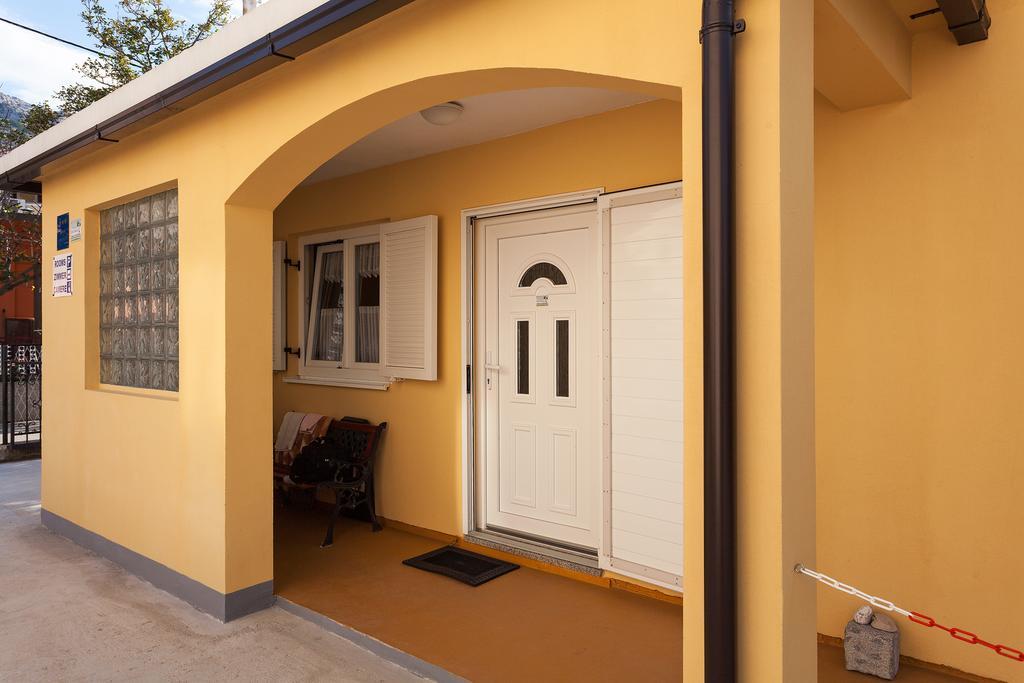 Apartman Davorka Karlobag Exterior foto